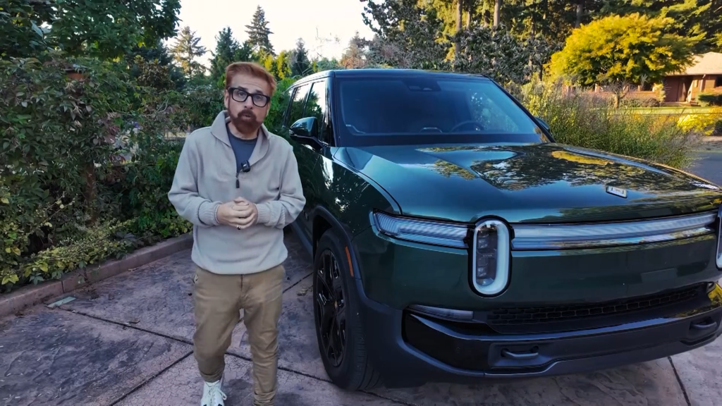 Rivian R1S